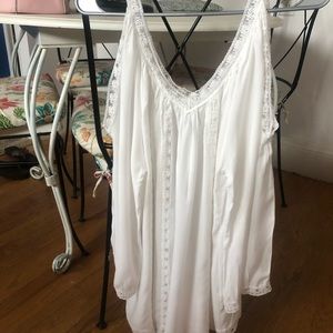 COPY - Baci by Sundance. White cotton lace open s…